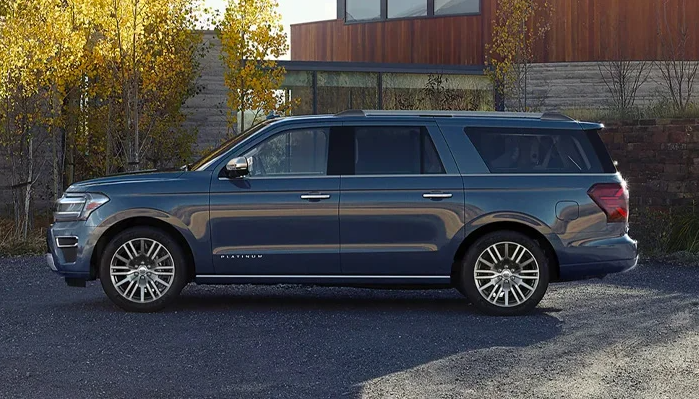 A 2025 Ford Expedition parked outside of a home near Anderson, Indiana