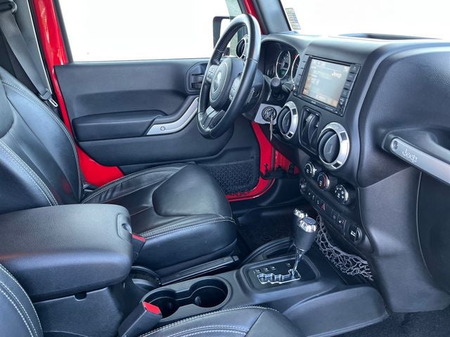 2017 Jeep Wrangler Sahara