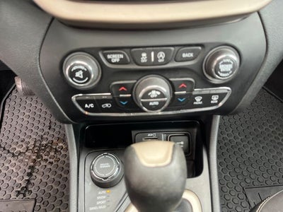 2016 Jeep Cherokee Latitude