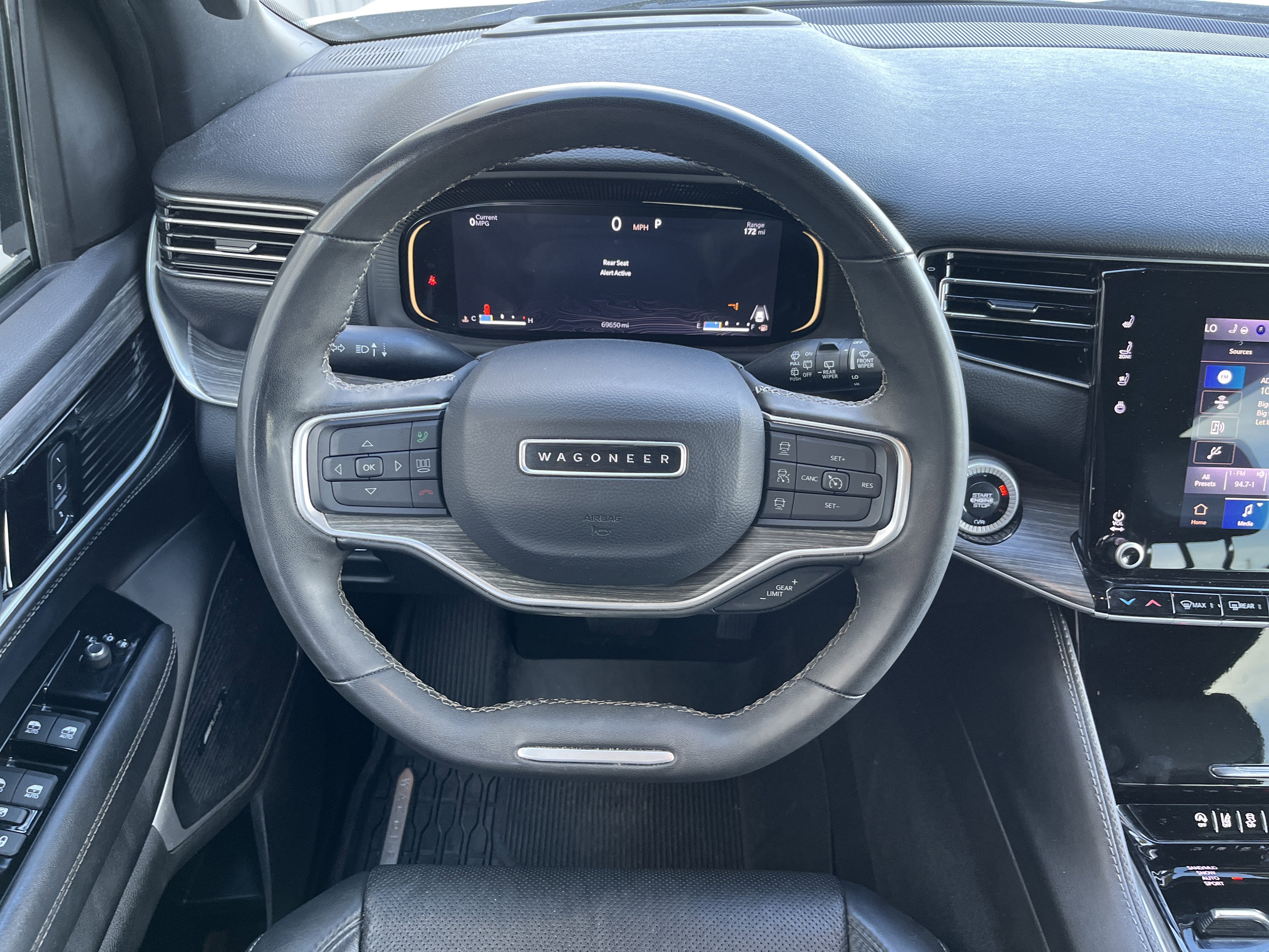 2024 Jeep Wagoneer L Series III