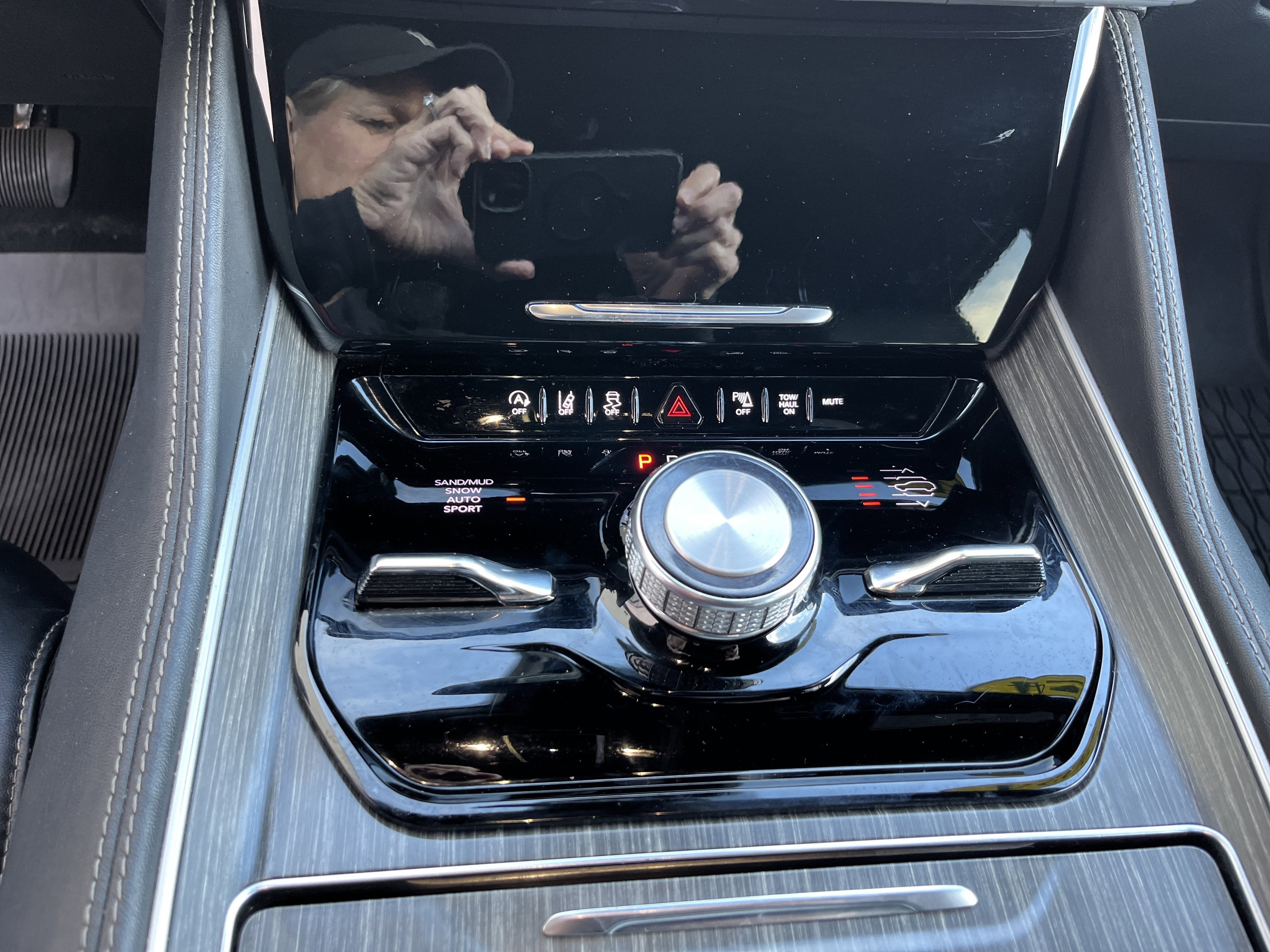 2024 Jeep Wagoneer L Series III