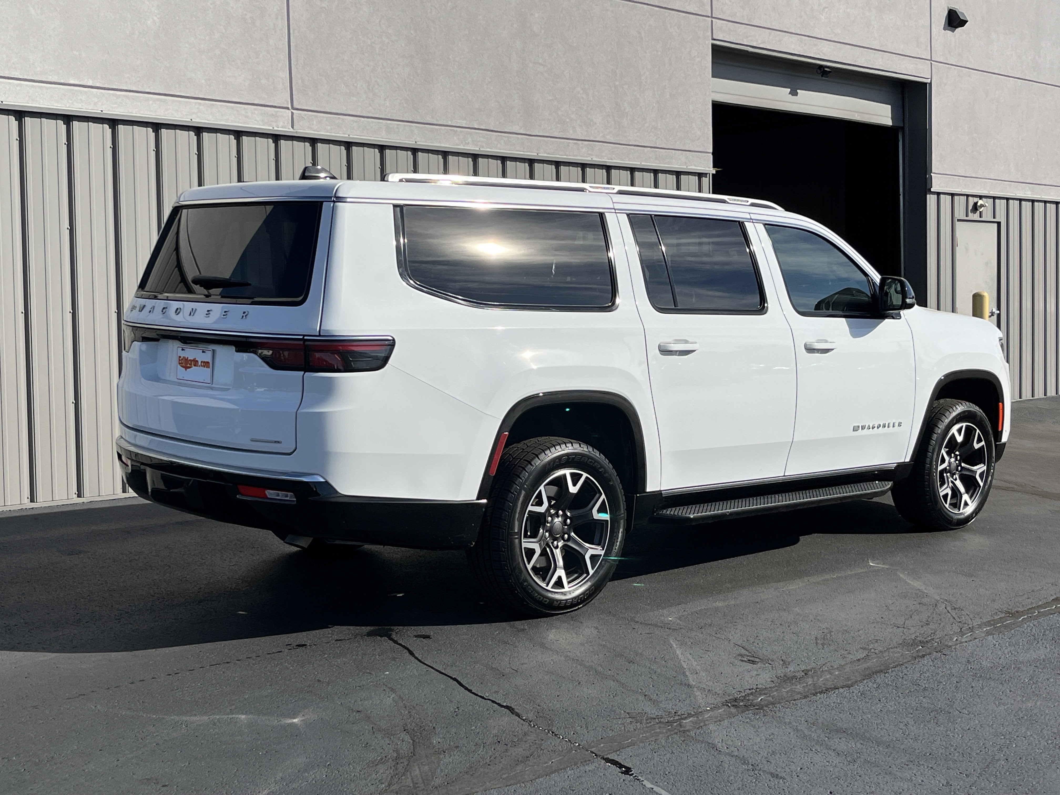 2024 Jeep Wagoneer L Series III