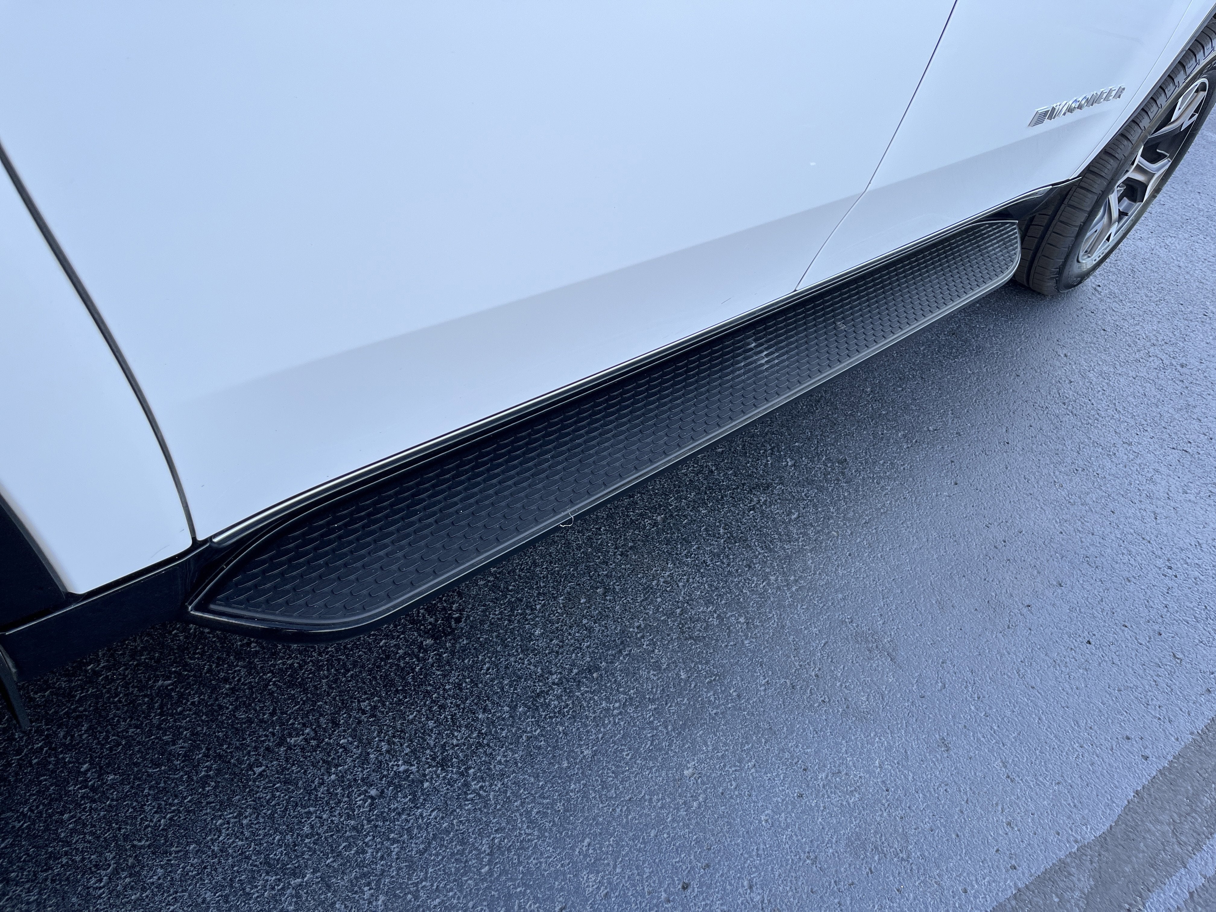 2024 Jeep Wagoneer L Series III