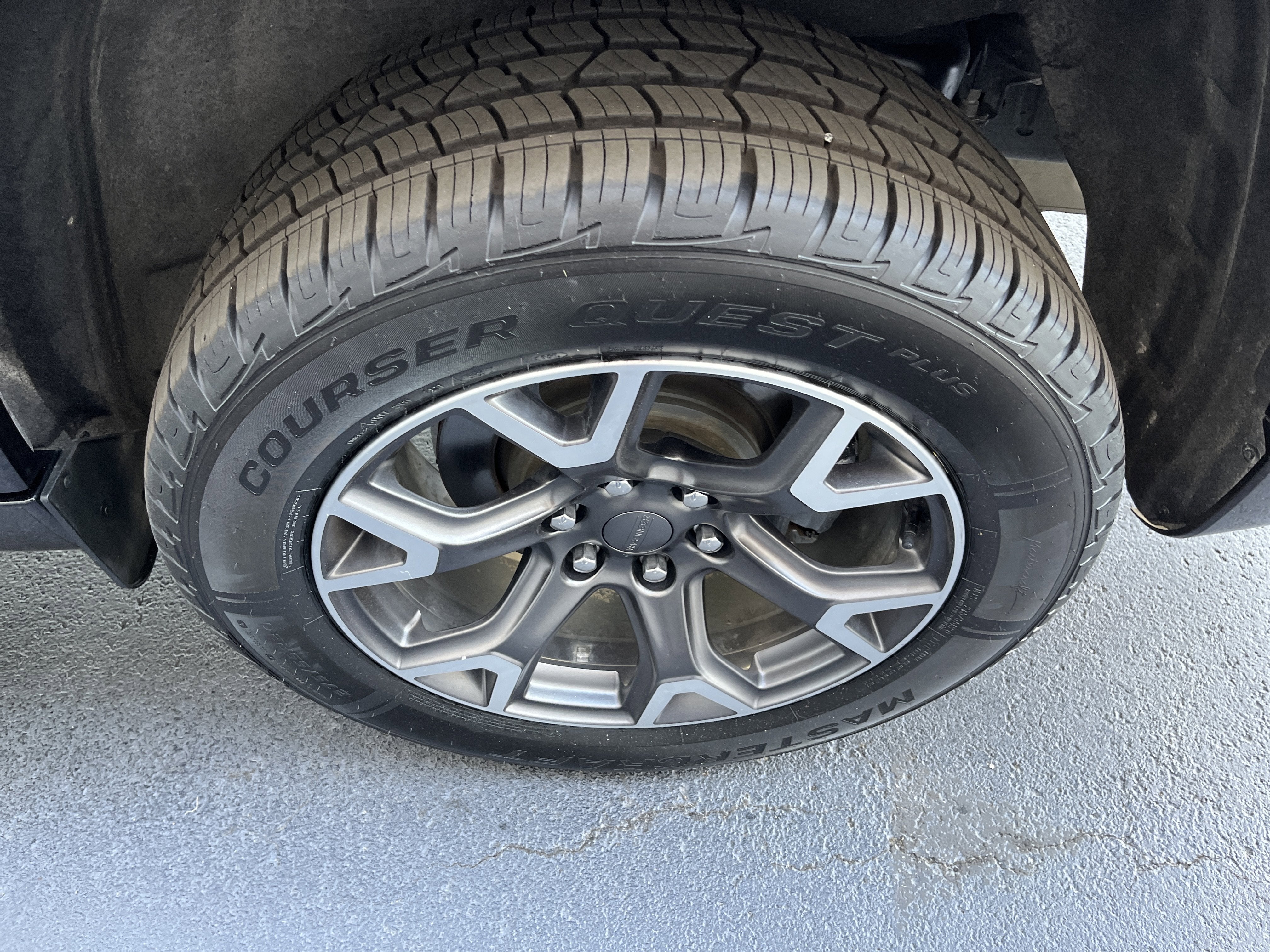 2024 Jeep Wagoneer L Series III