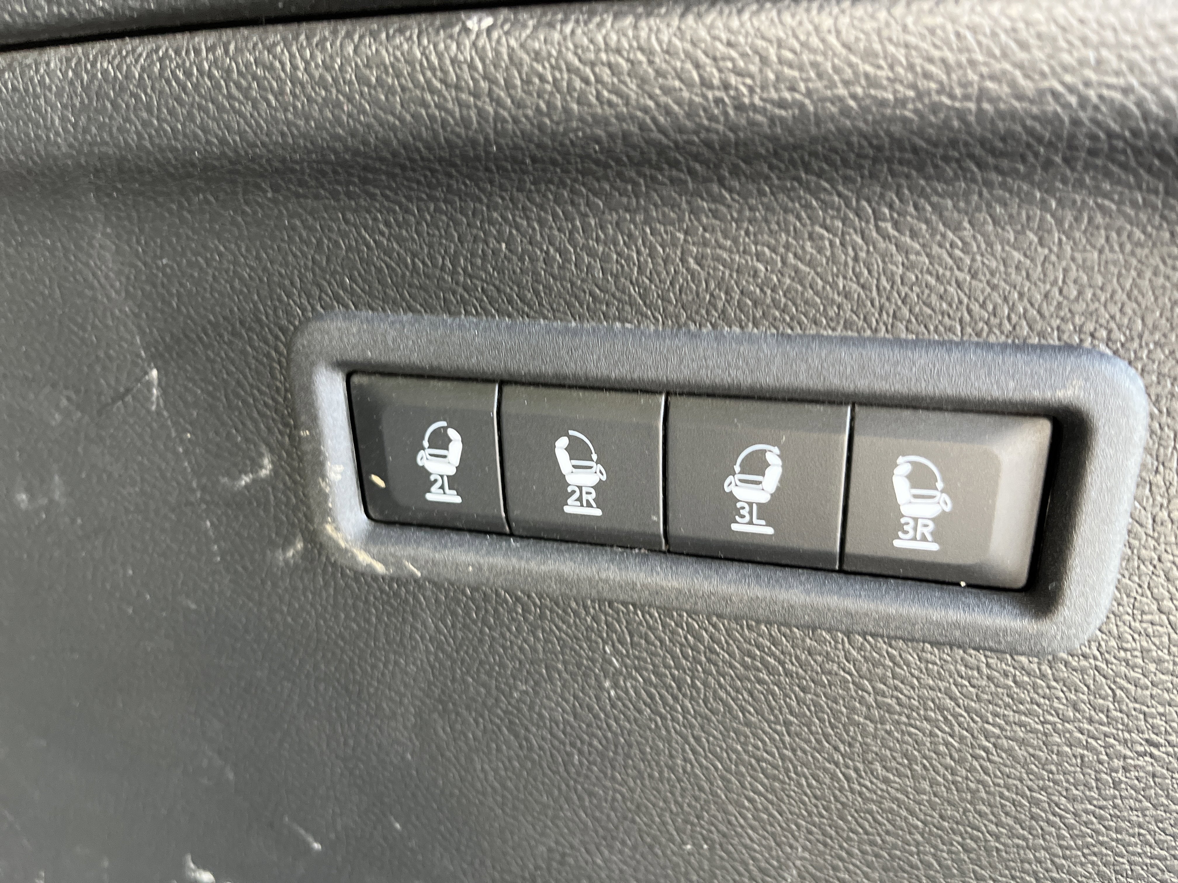 2024 Jeep Wagoneer L Series III