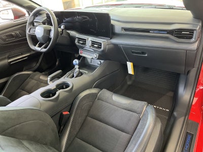 2025 Ford Mustang Dark Horse