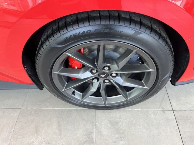 2025 Ford Mustang Dark Horse