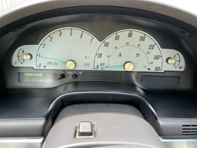 2002 Ford Thunderbird Base