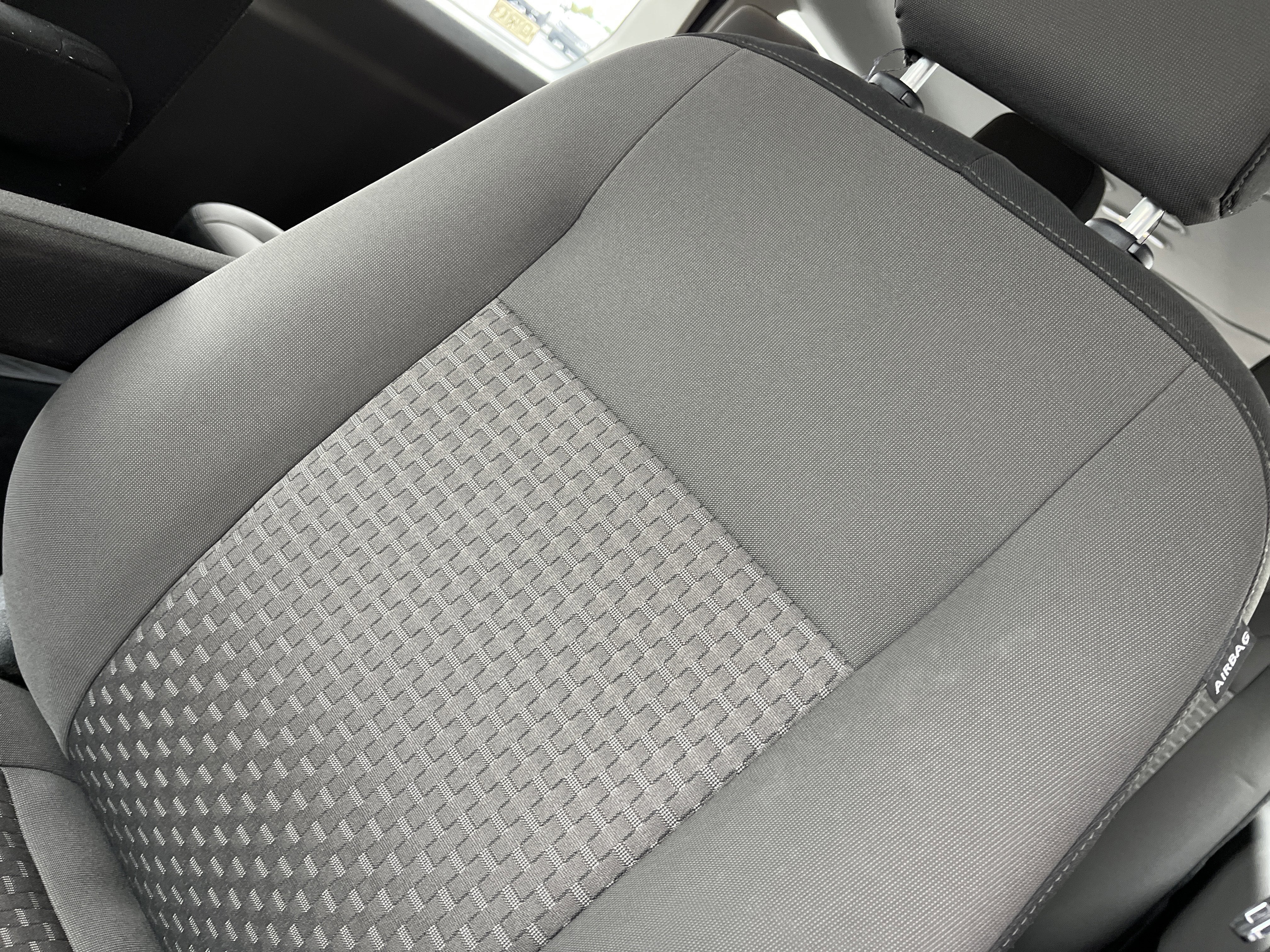 2023 Ford Transit Passenger Wagon XLT