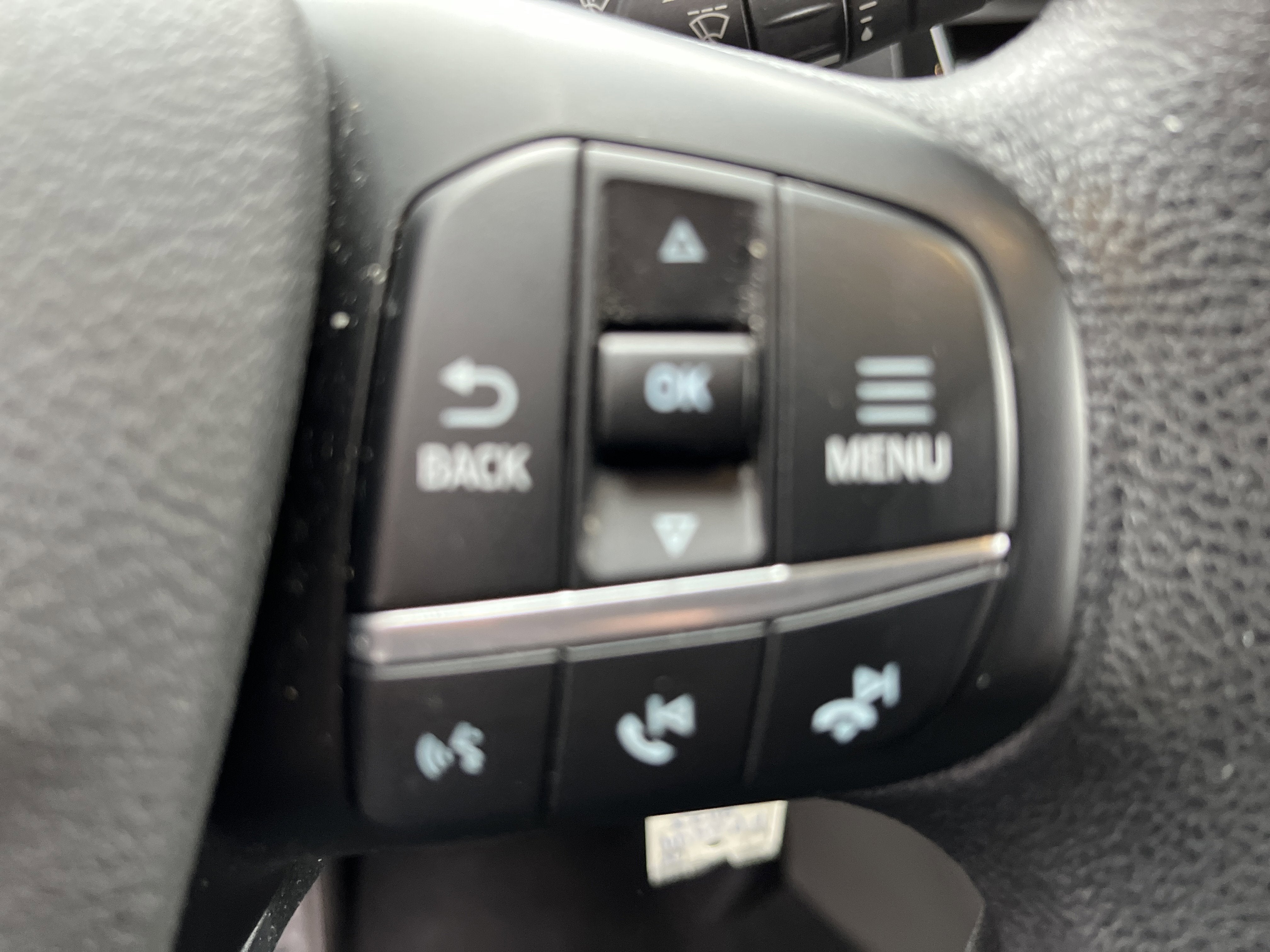 2023 Ford Transit Passenger Wagon XLT