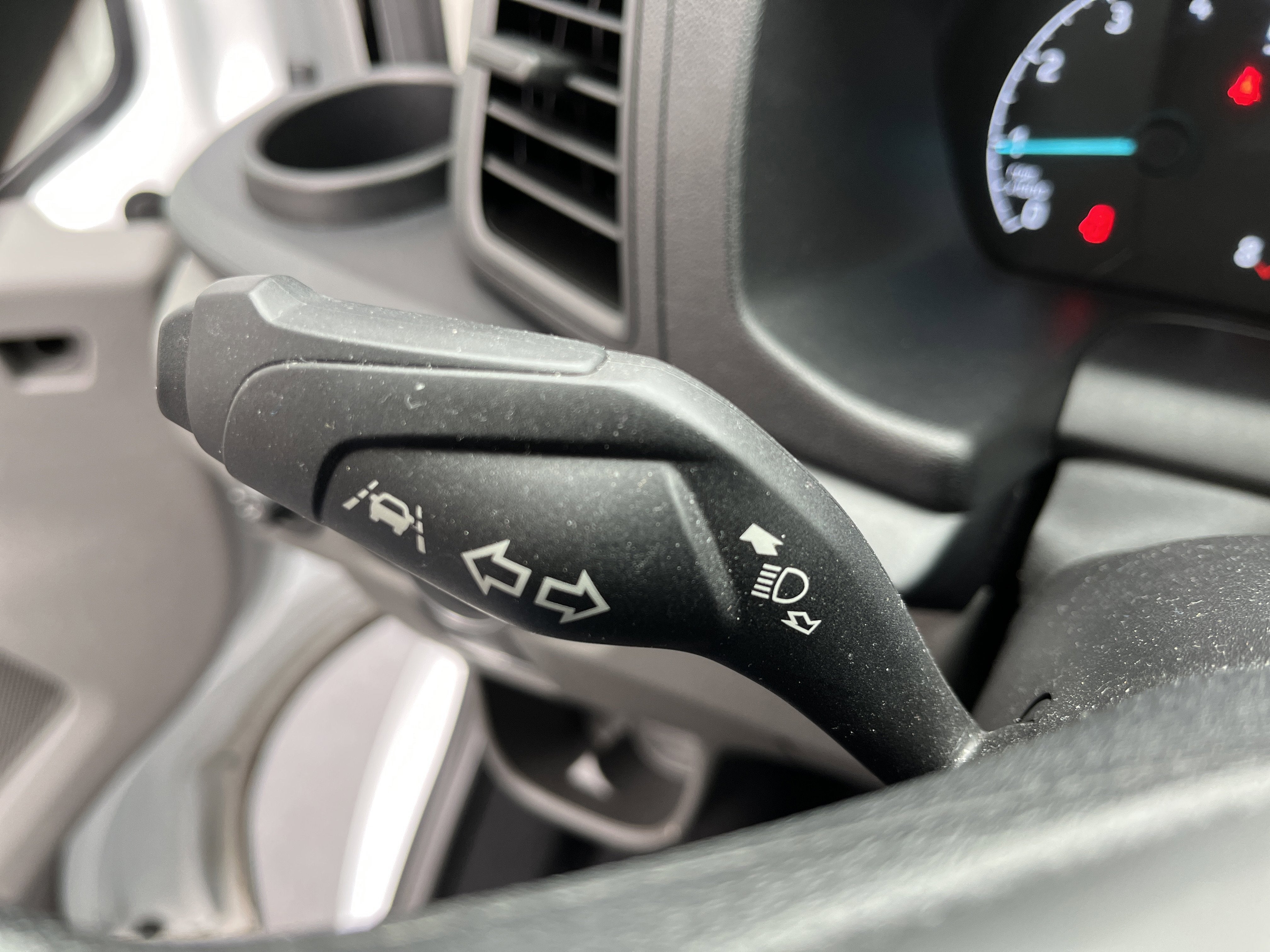 2023 Ford Transit Passenger Wagon XLT