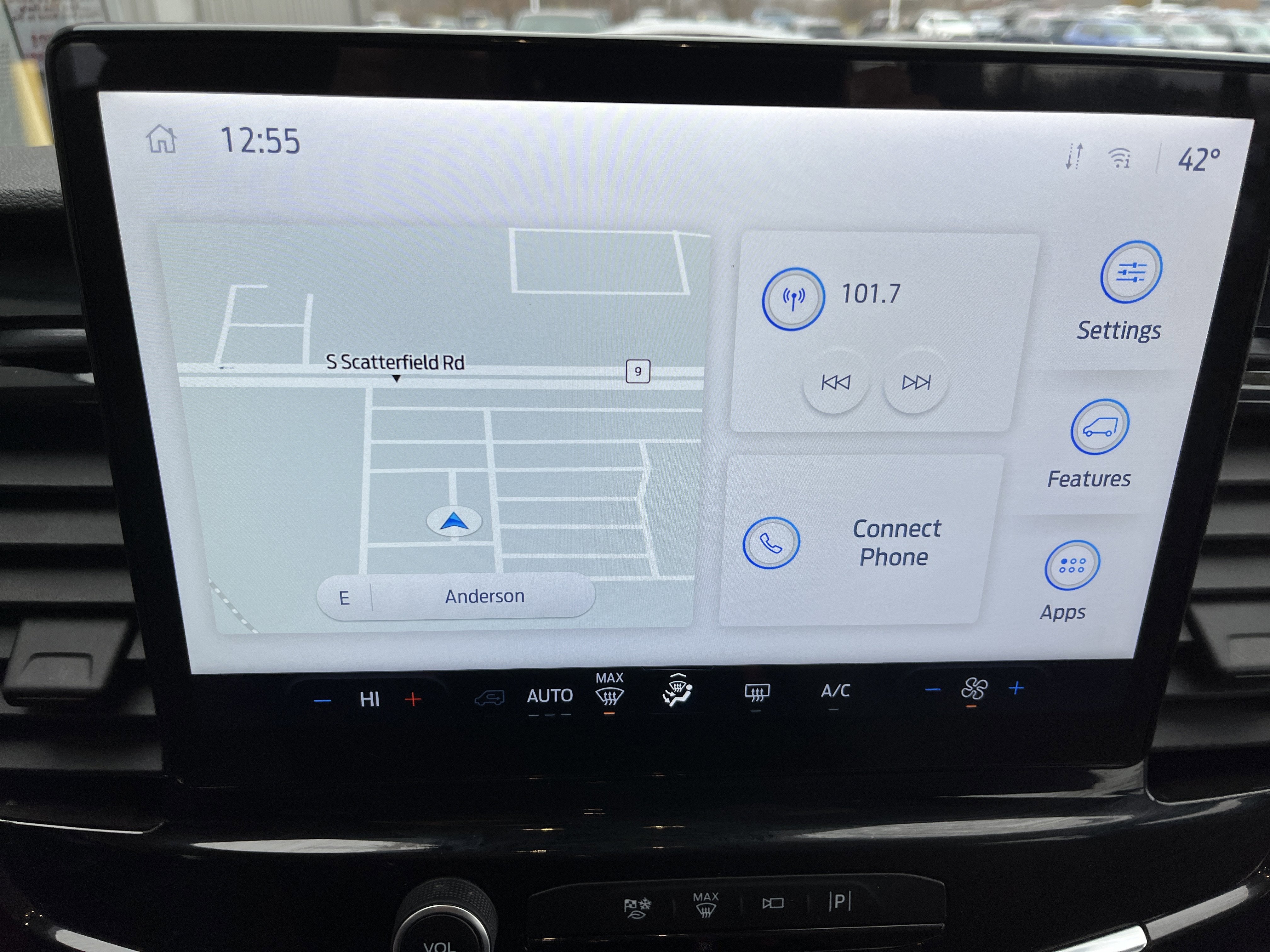 2023 Ford Transit Passenger Wagon XLT