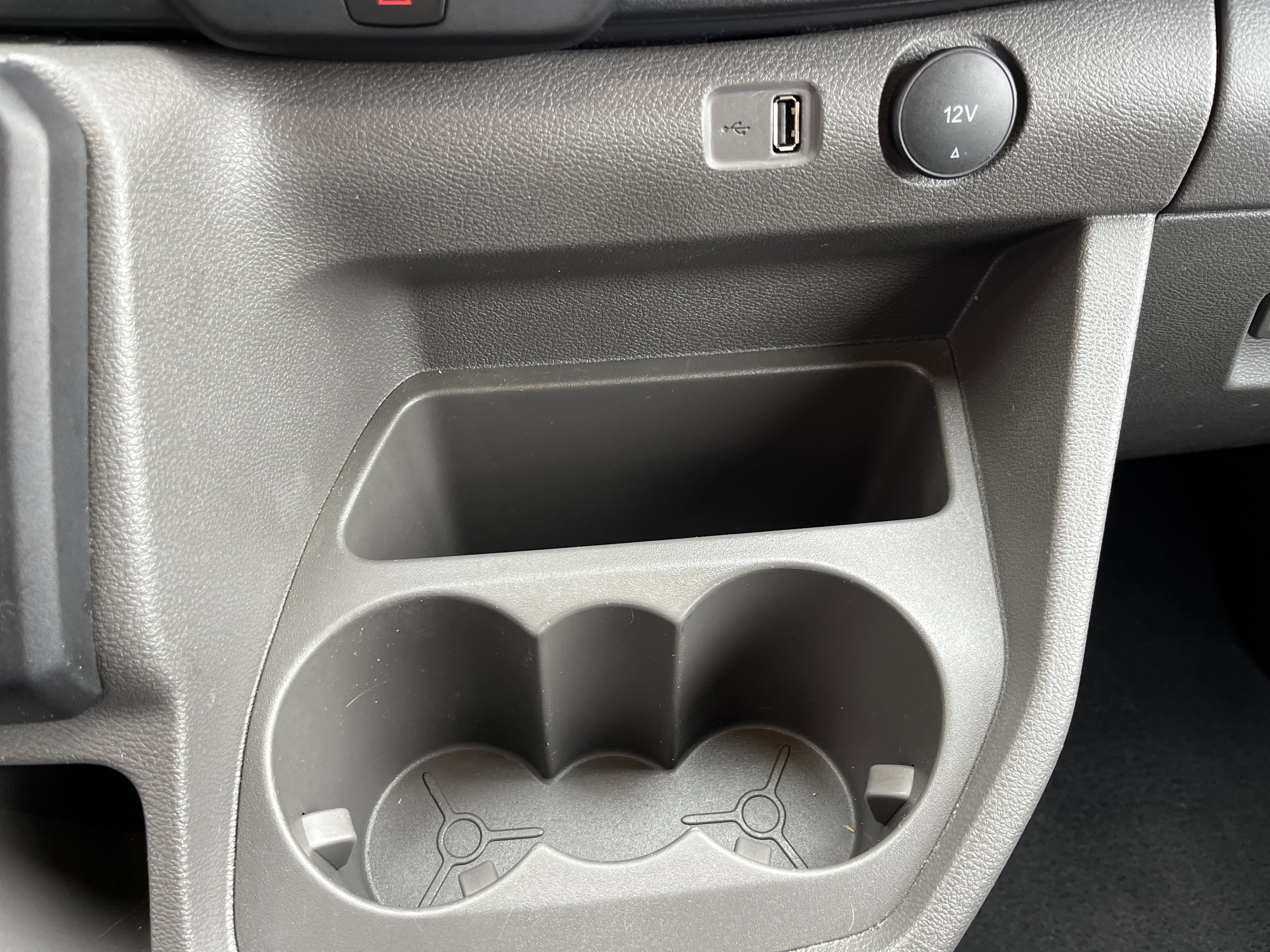 2023 Ford Transit Passenger Wagon XLT