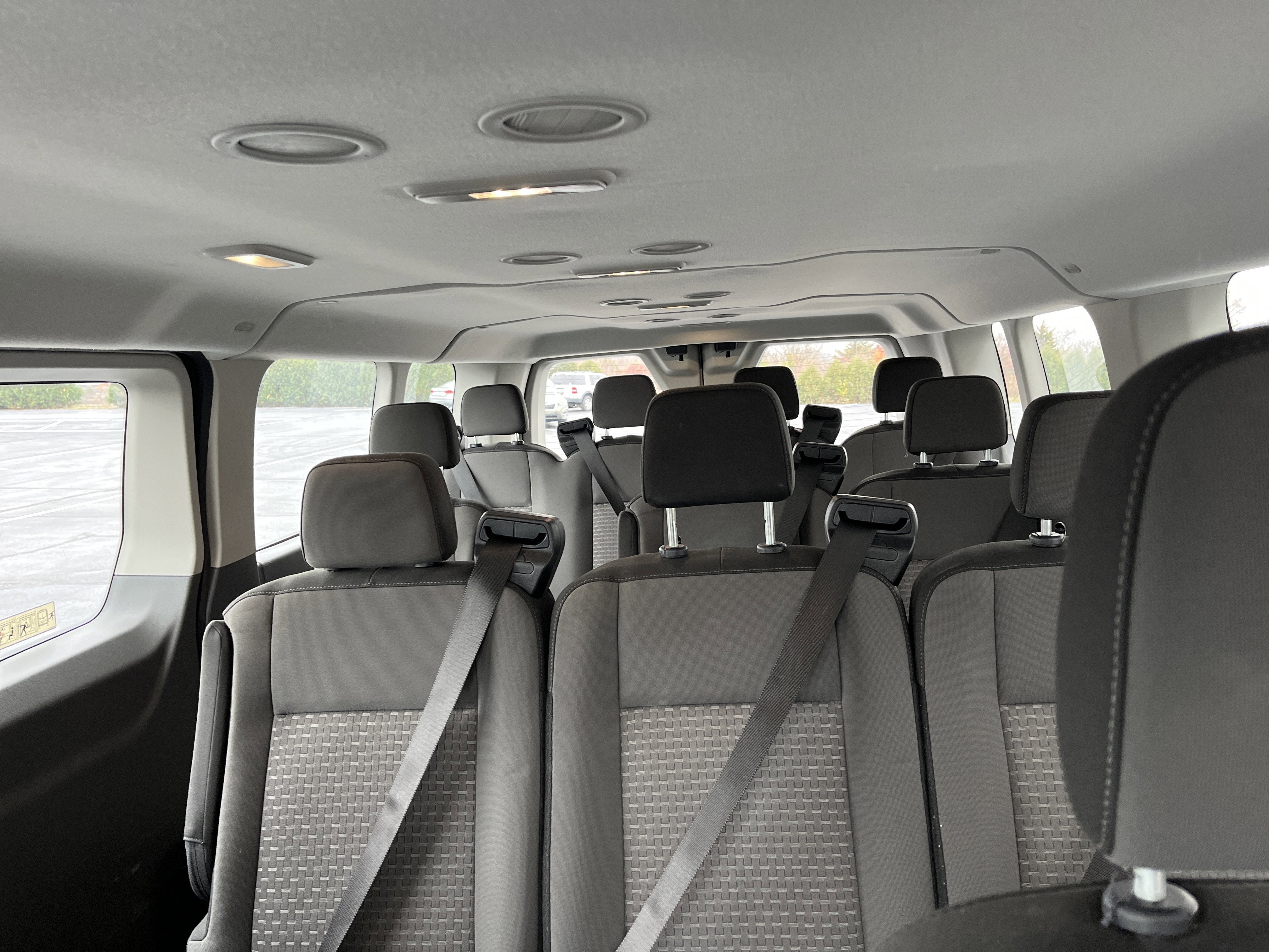 2023 Ford Transit Passenger Wagon XLT