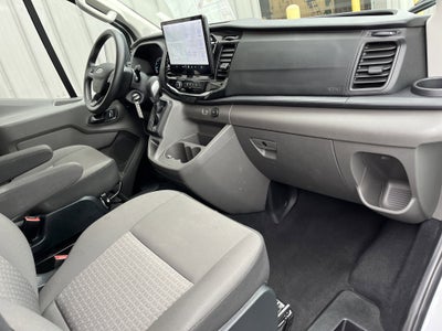2023 Ford Transit Passenger Wagon XLT