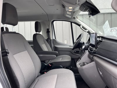 2023 Ford Transit Passenger Wagon XLT