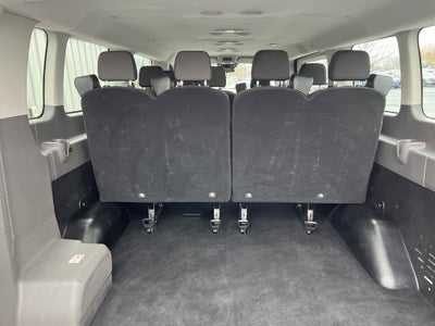 2023 Ford Transit Passenger Wagon XLT