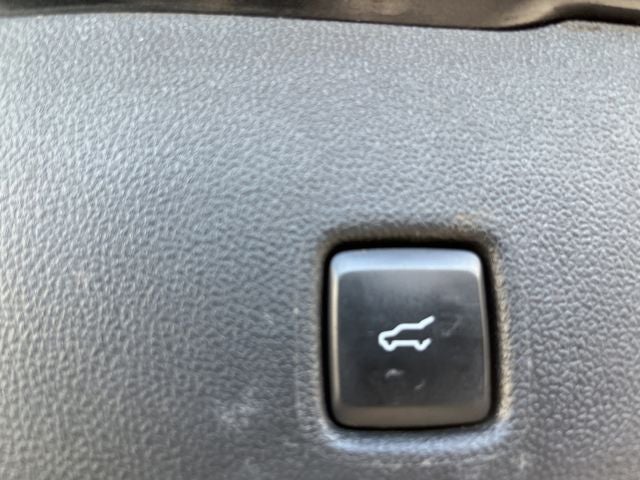 2022 Ford Escape Hybrid Titanium