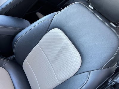 2022 Ford Escape Hybrid Titanium