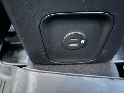 2022 Ford Escape Hybrid Titanium