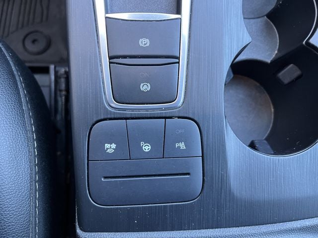 2022 Ford Escape Hybrid Titanium