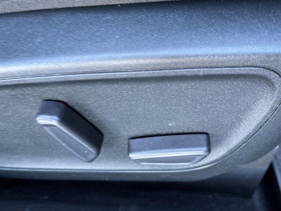 2022 Ford Escape Hybrid Titanium