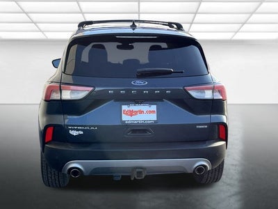 2022 Ford Escape Hybrid Titanium