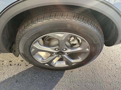 2026 Ford Escape ST-Line Select