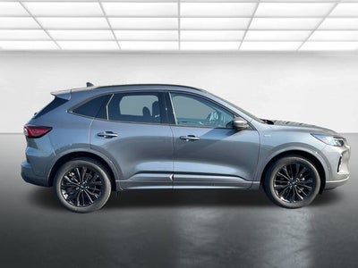 2023 Ford Escape ST-Line Elite