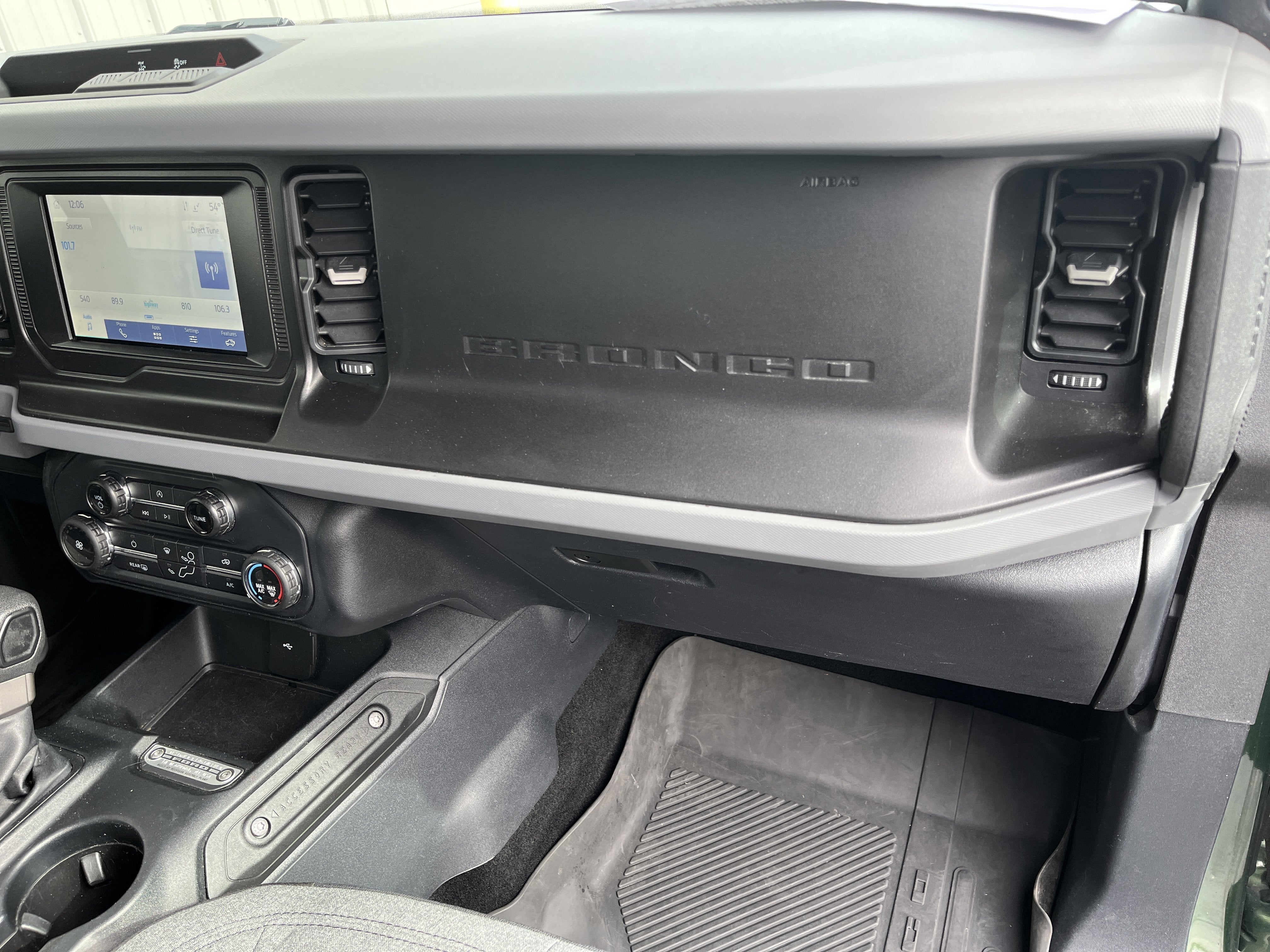 2022 Ford Bronco Base