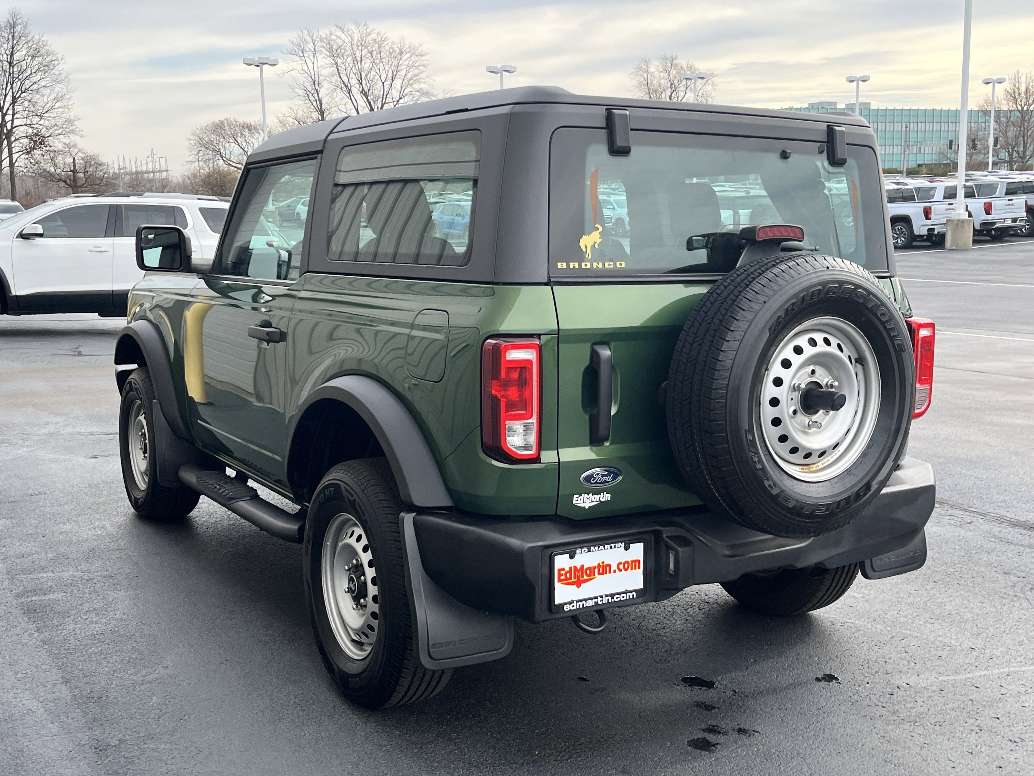 2022 Ford Bronco Base