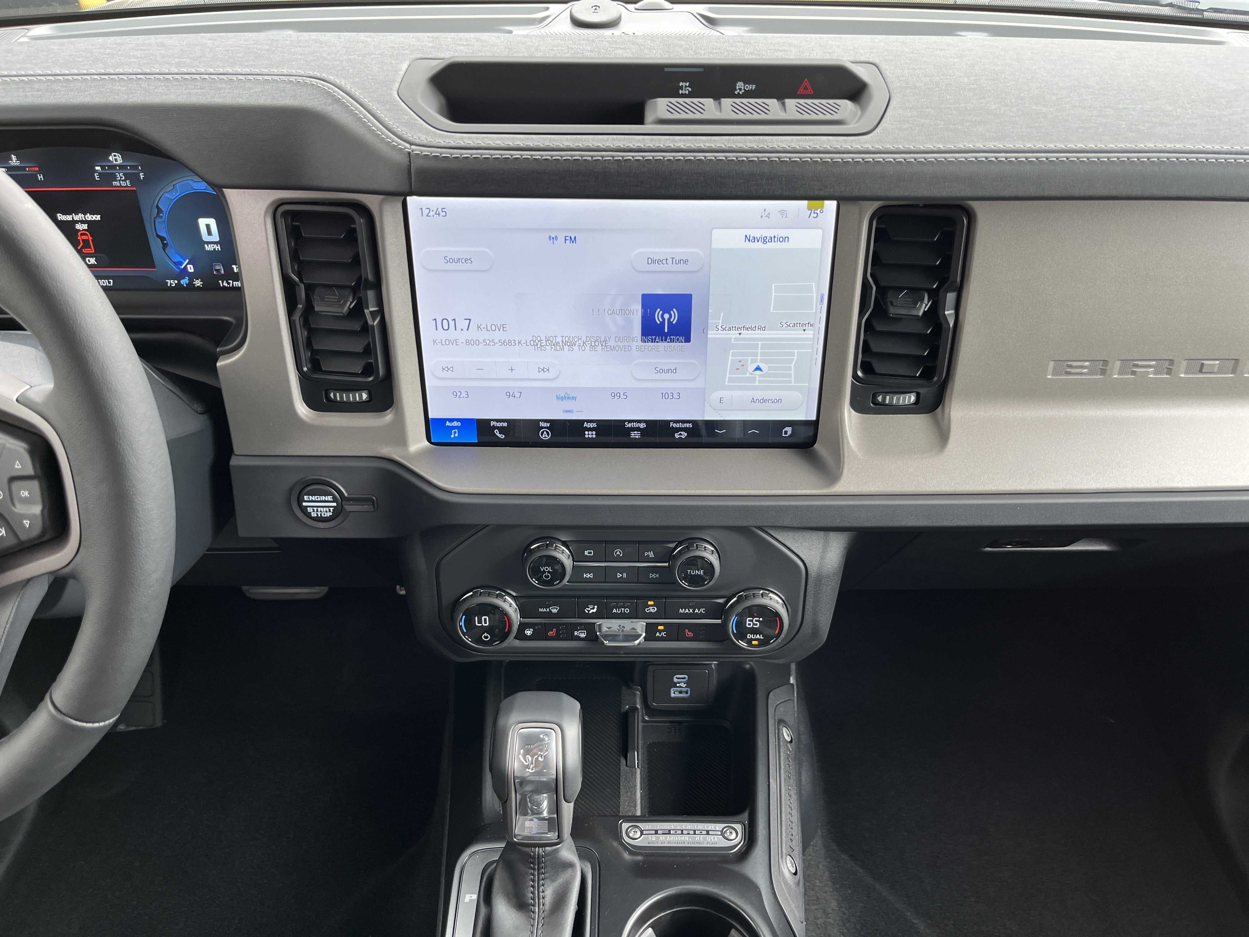 2025 Ford Bronco Outer Banks