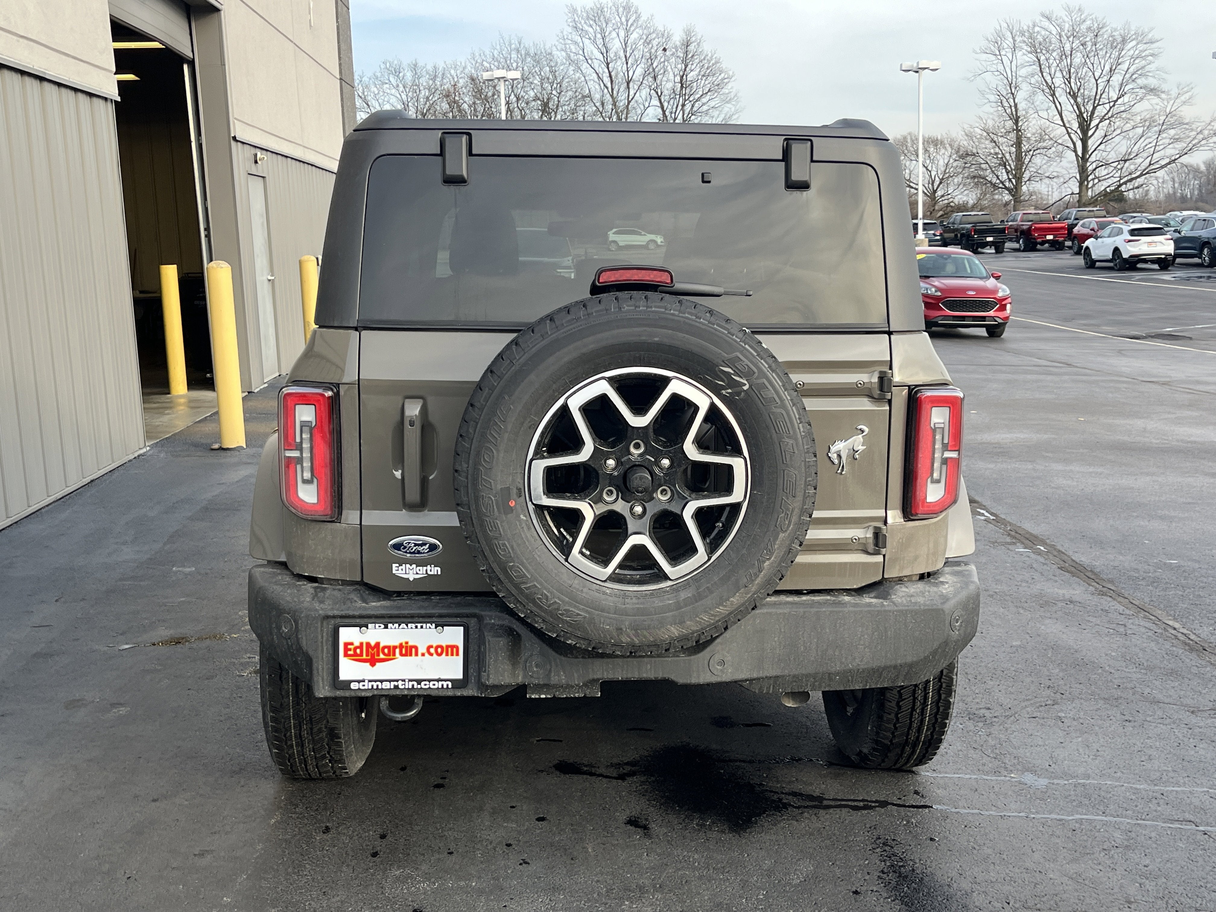 2025 Ford Bronco Outer Banks