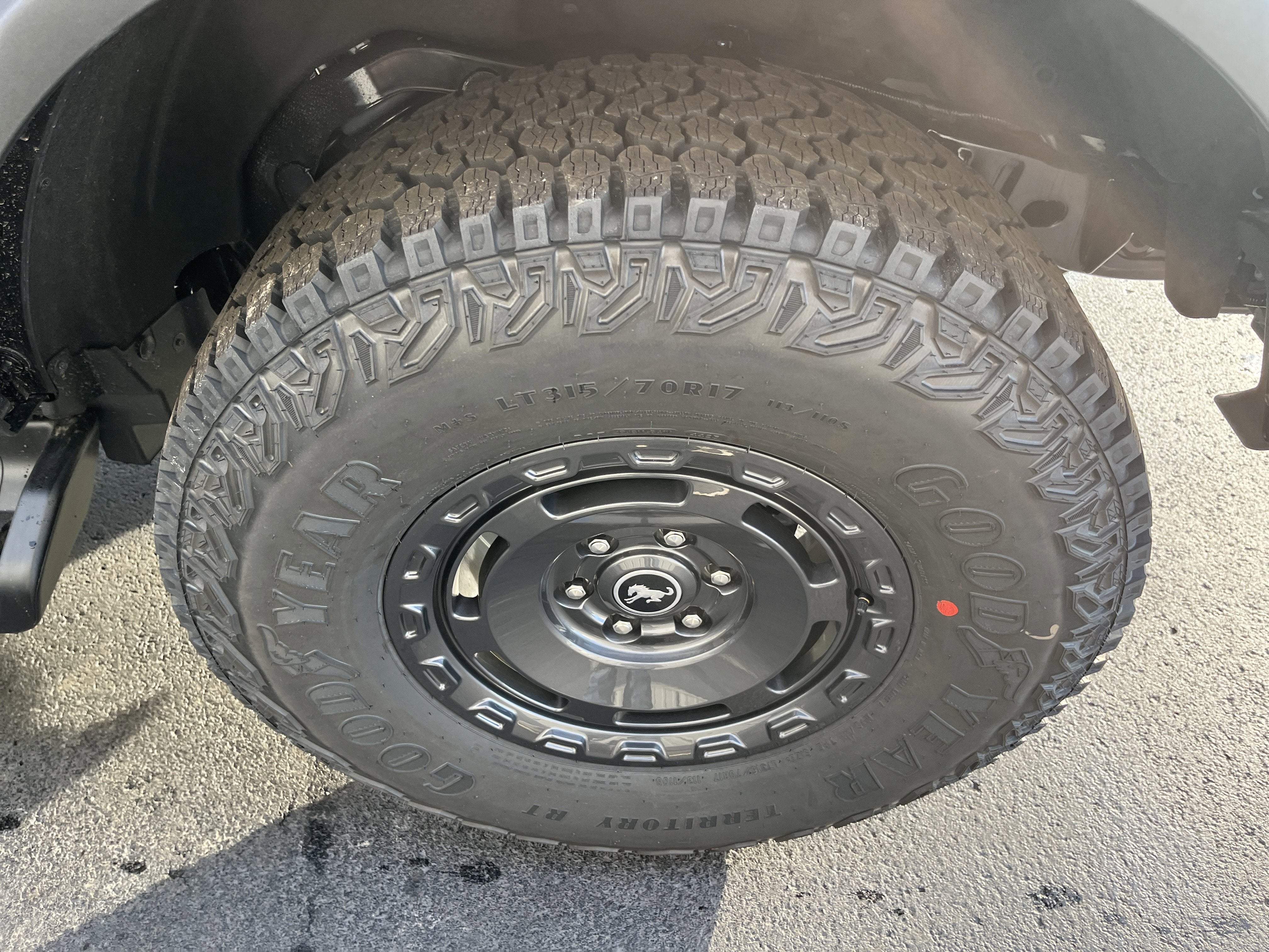 2025 Ford Bronco Outer Banks