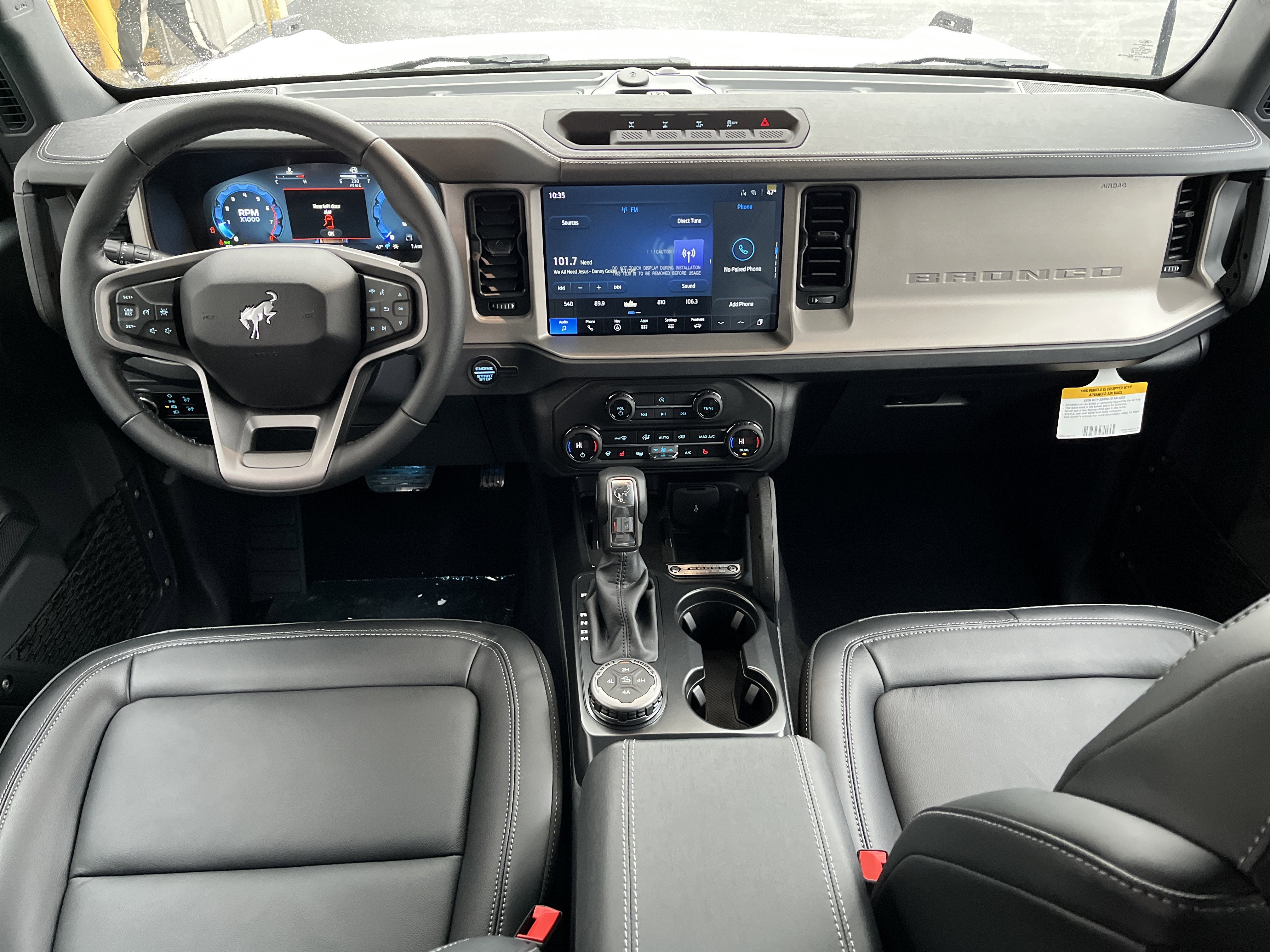 2025 Ford Bronco Outer Banks