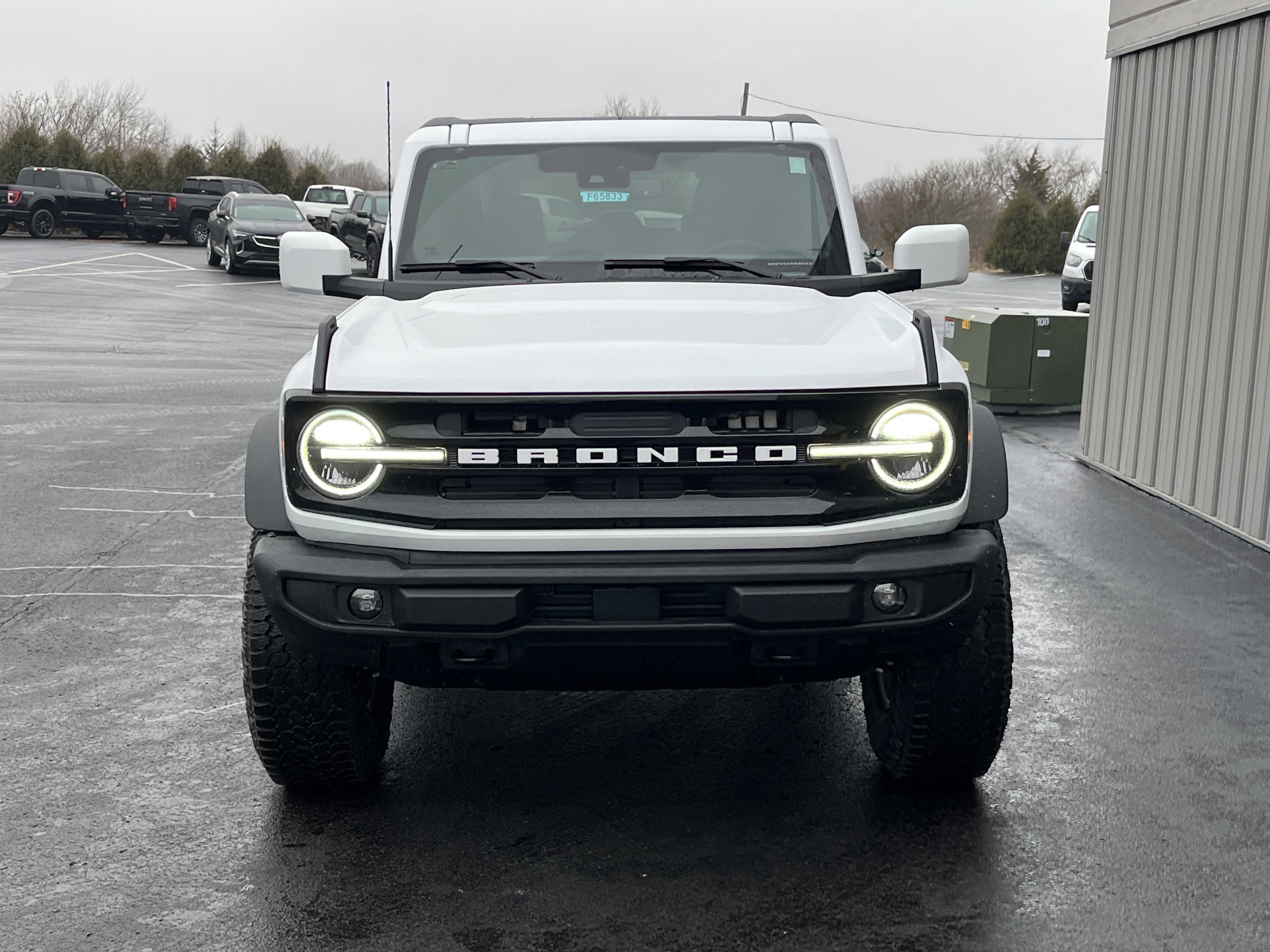 2025 Ford Bronco Outer Banks