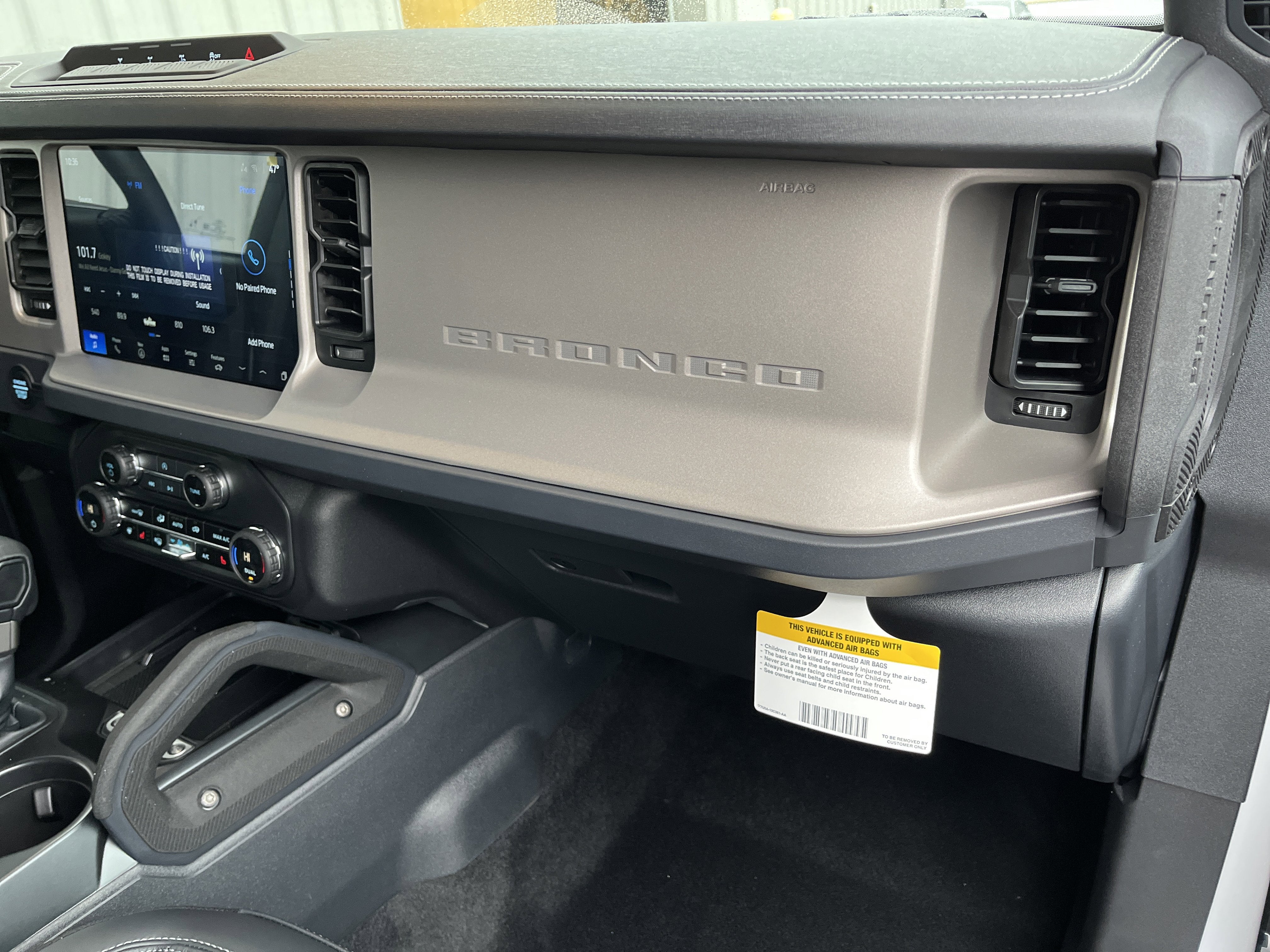 2025 Ford Bronco Outer Banks