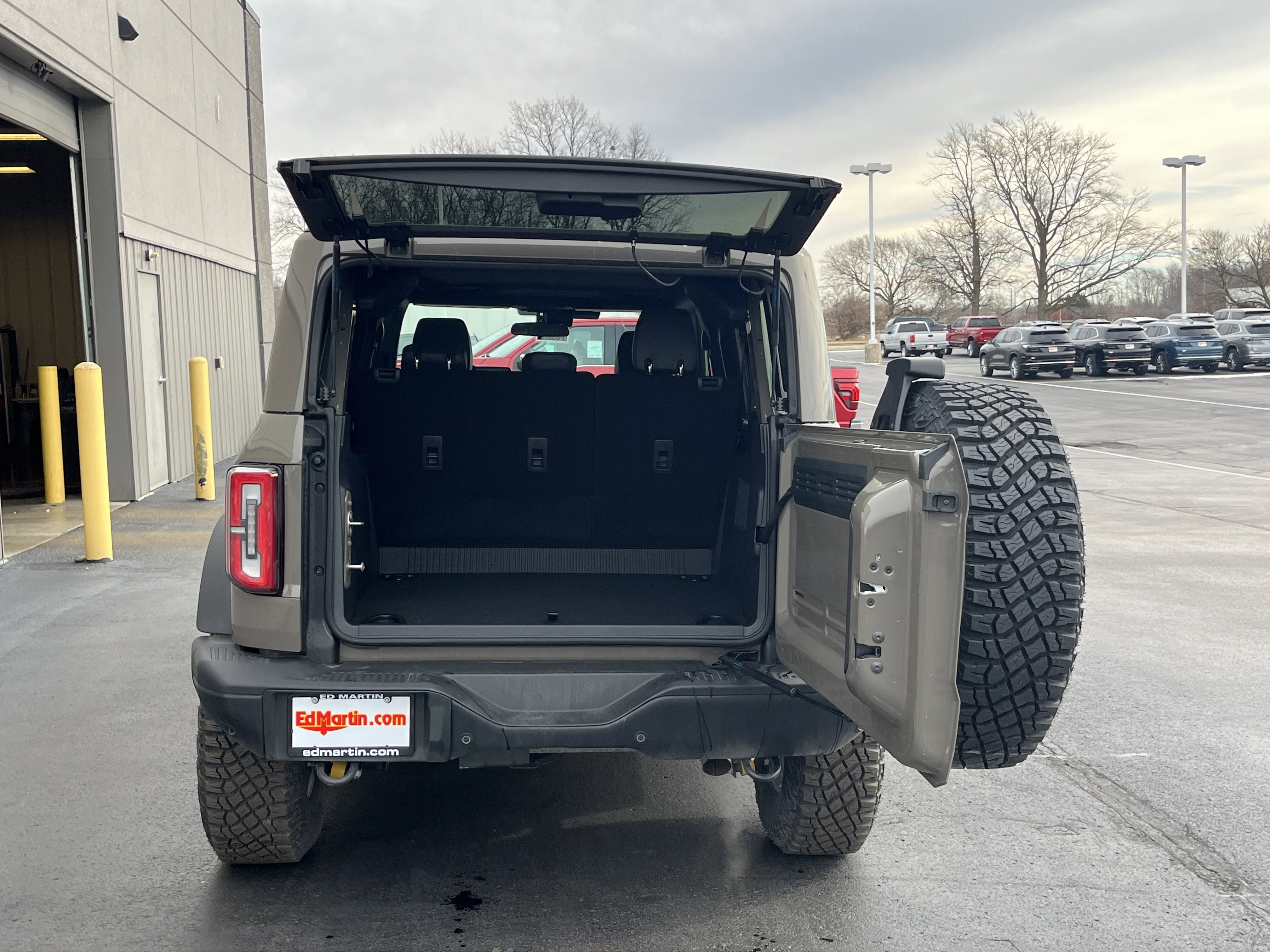 2025 Ford Bronco Badlands