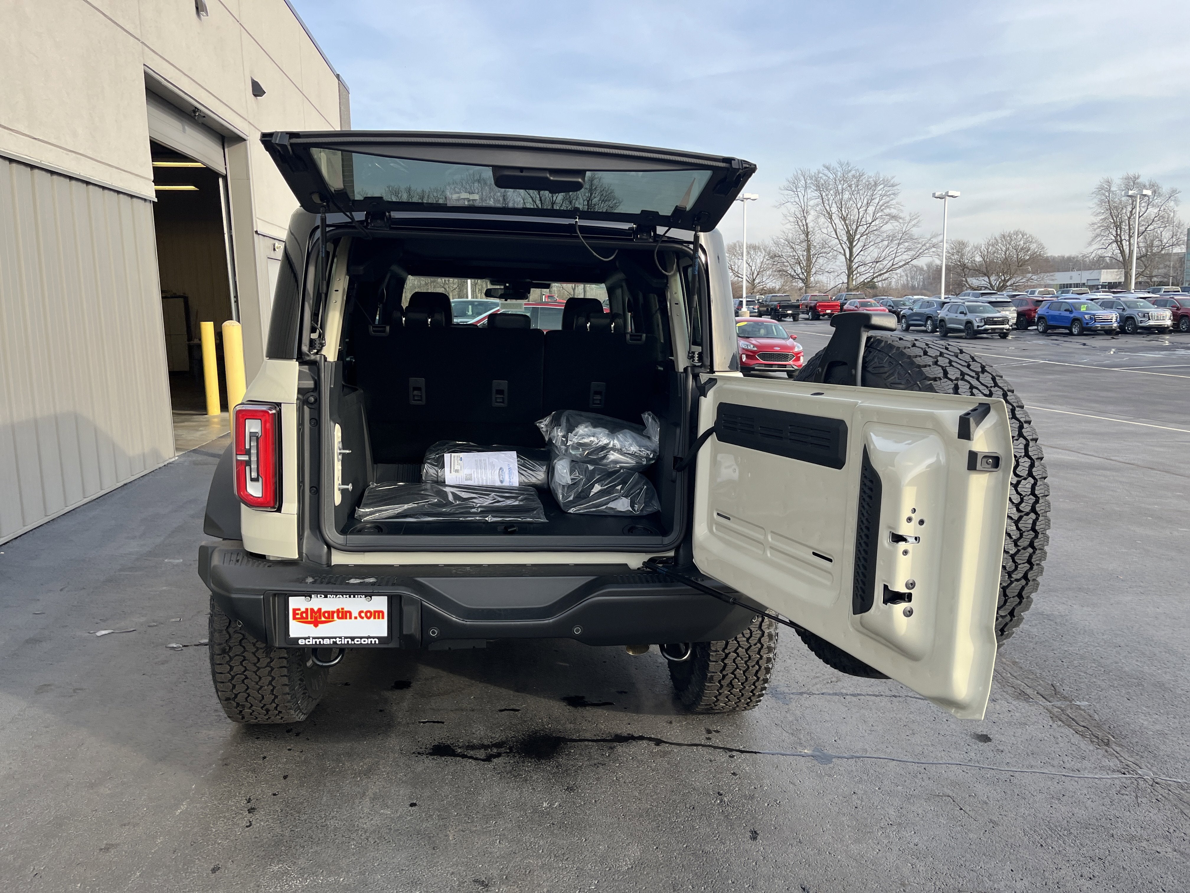 2025 Ford Bronco Badlands