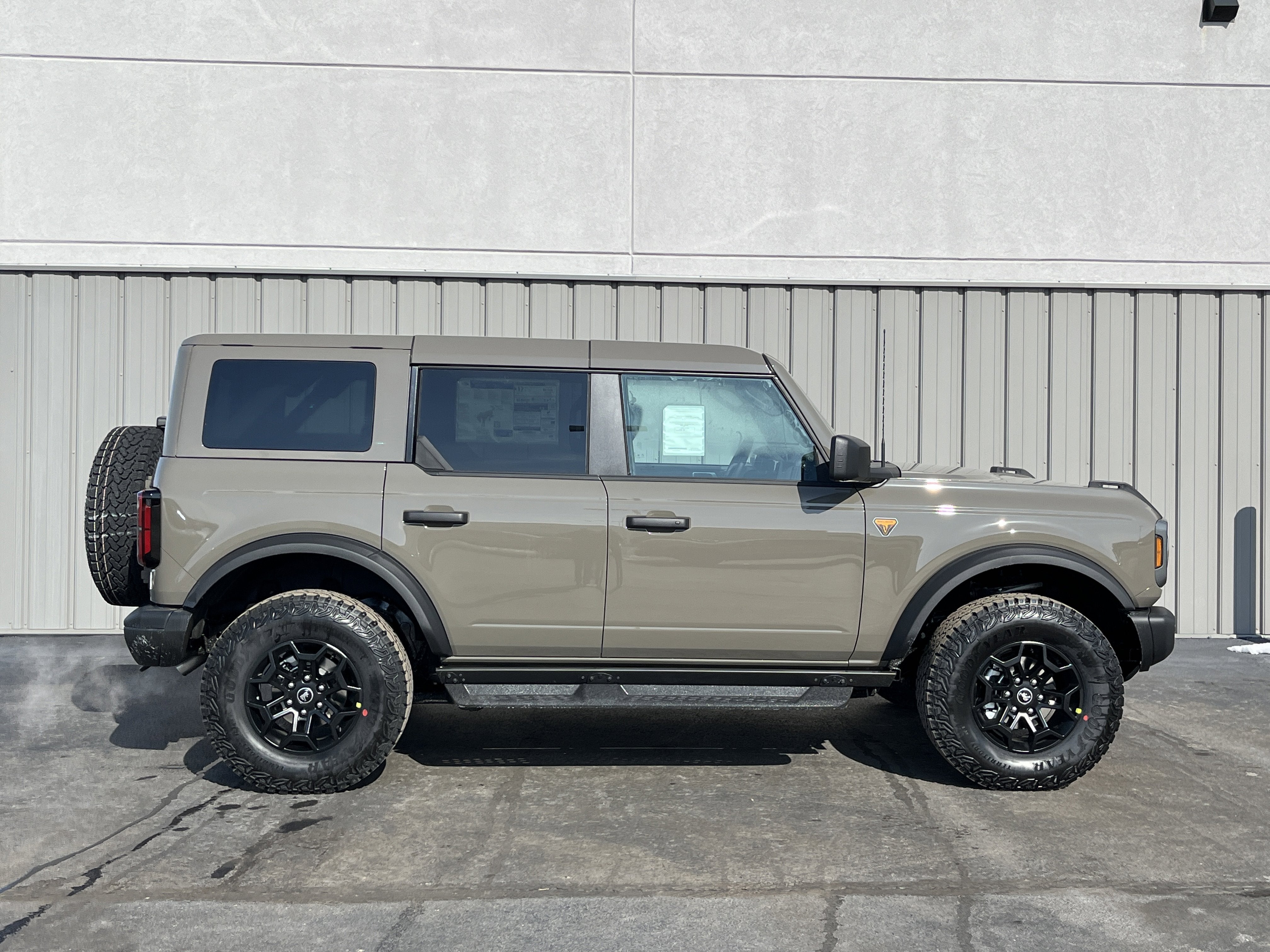 2026 Ford Bronco Badlands