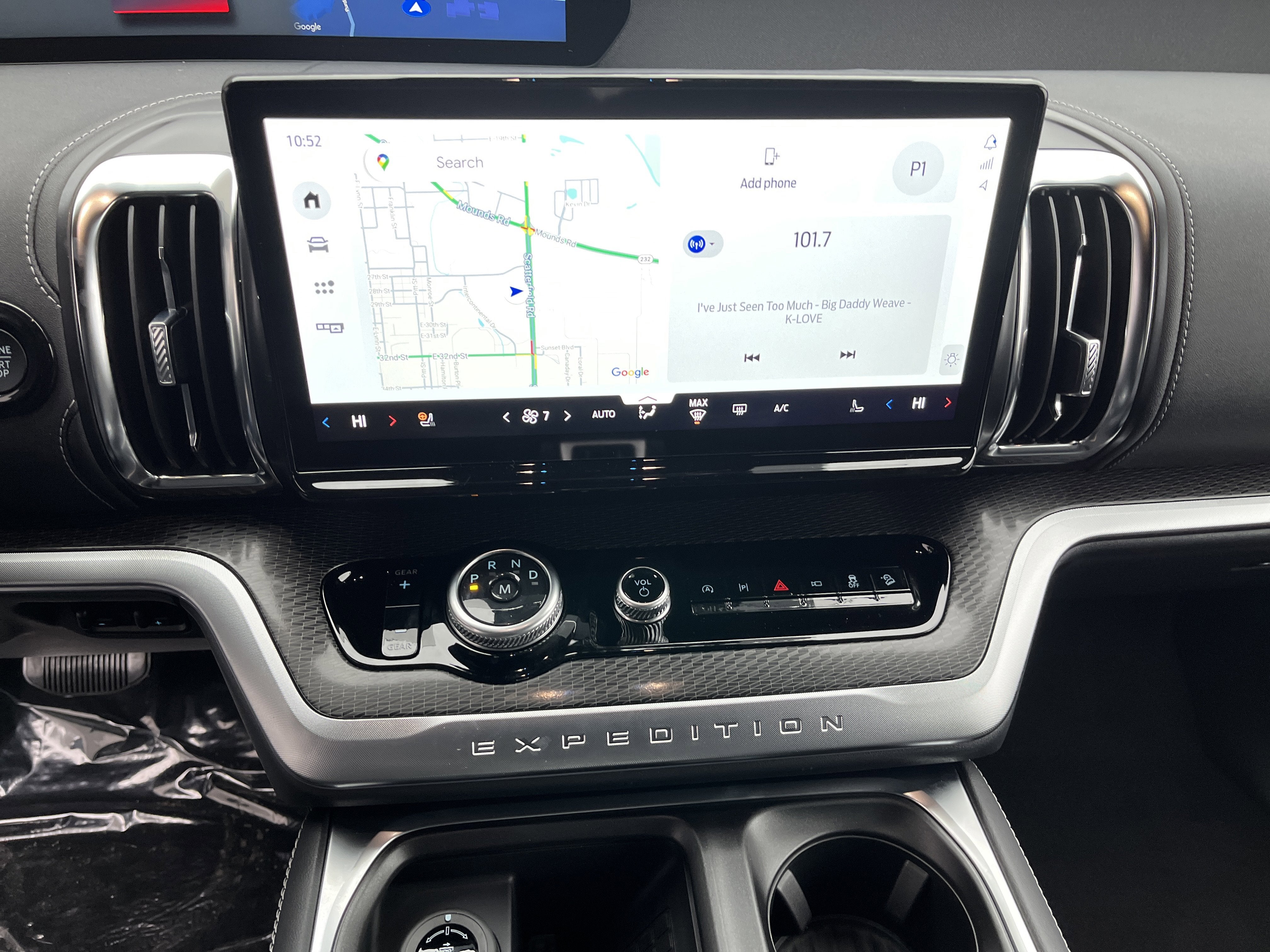 2025 Ford Expedition Max Platinum