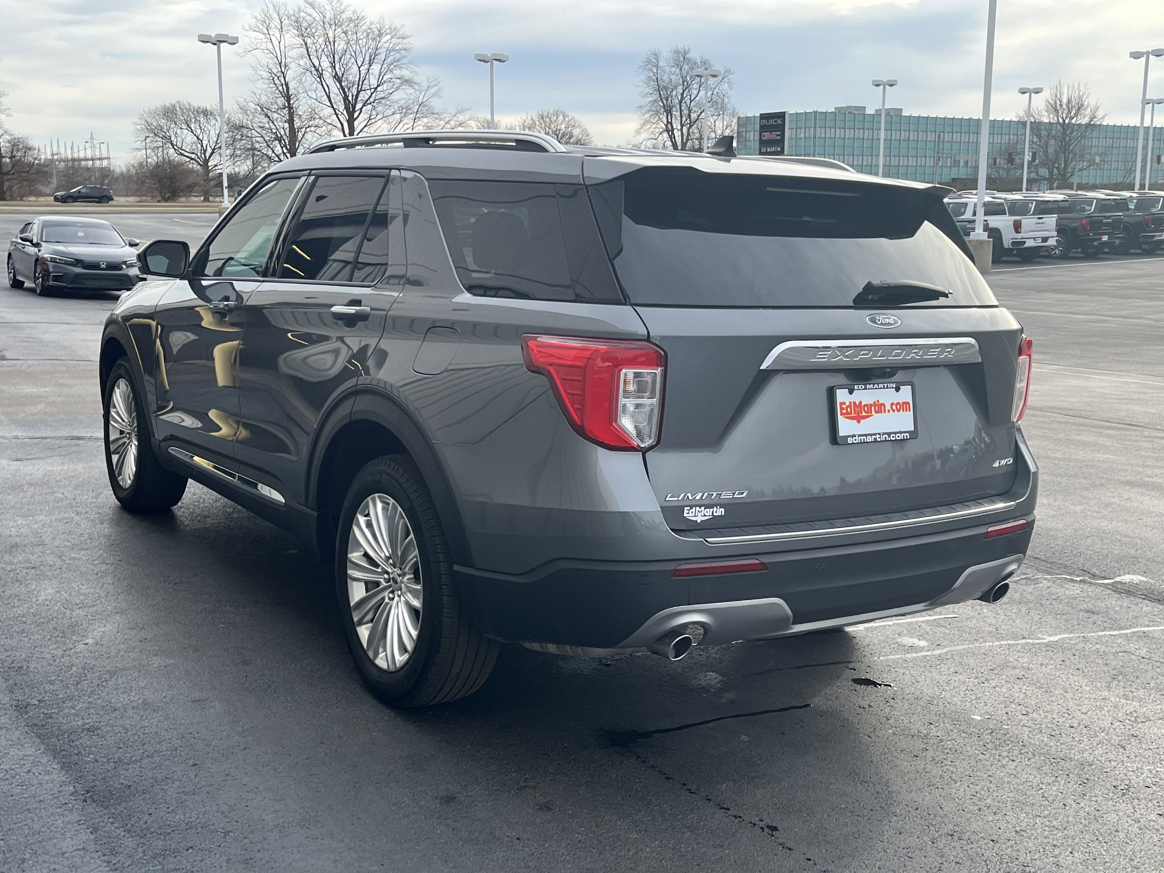 2023 Ford Explorer Limited