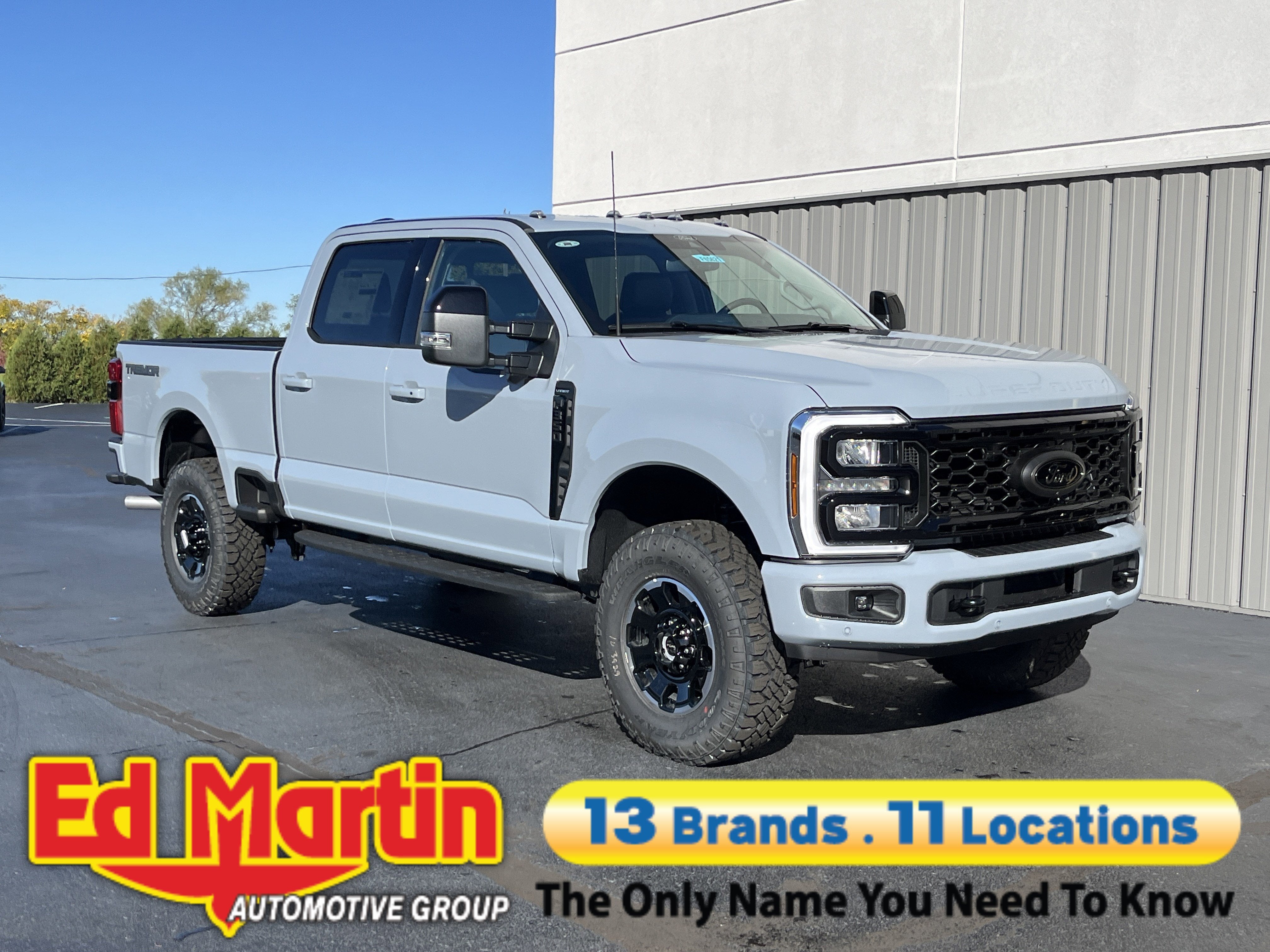 2026 Ford Super Duty F-350 SRW LARIAT