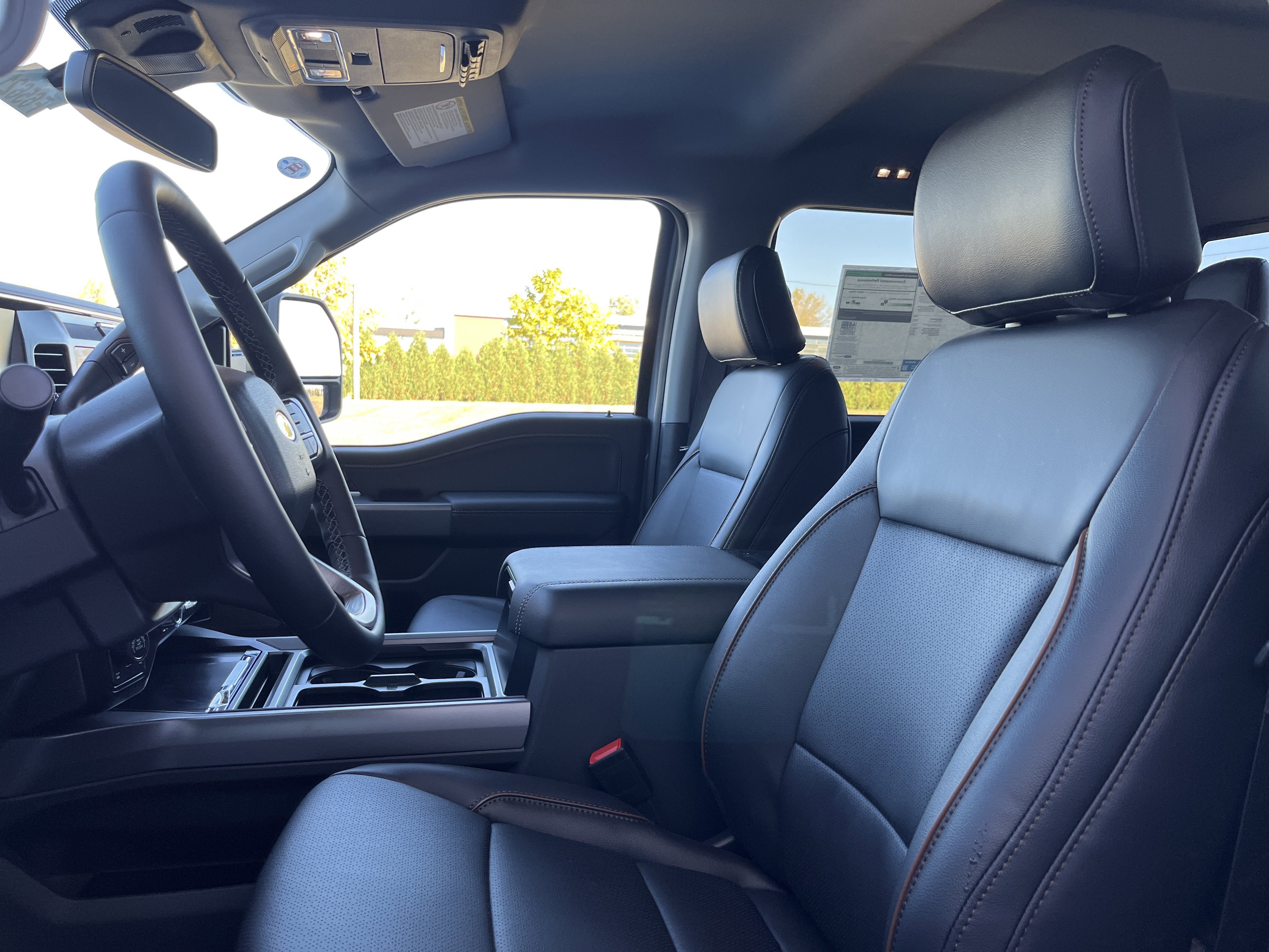 2026 Ford Super Duty F-350 SRW LARIAT