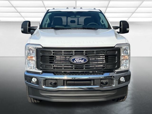 2027 Ford F-350SD XL