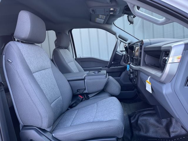 2027 Ford F-350SD XL