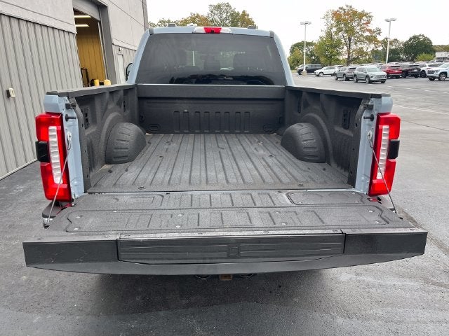2025 Ford F-350SD Lariat