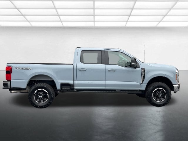 2025 Ford F-350SD Lariat