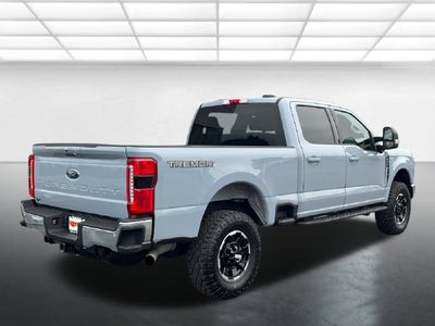 2025 Ford F-350SD Lariat