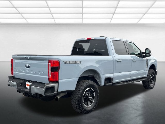 2025 Ford F-350SD Lariat